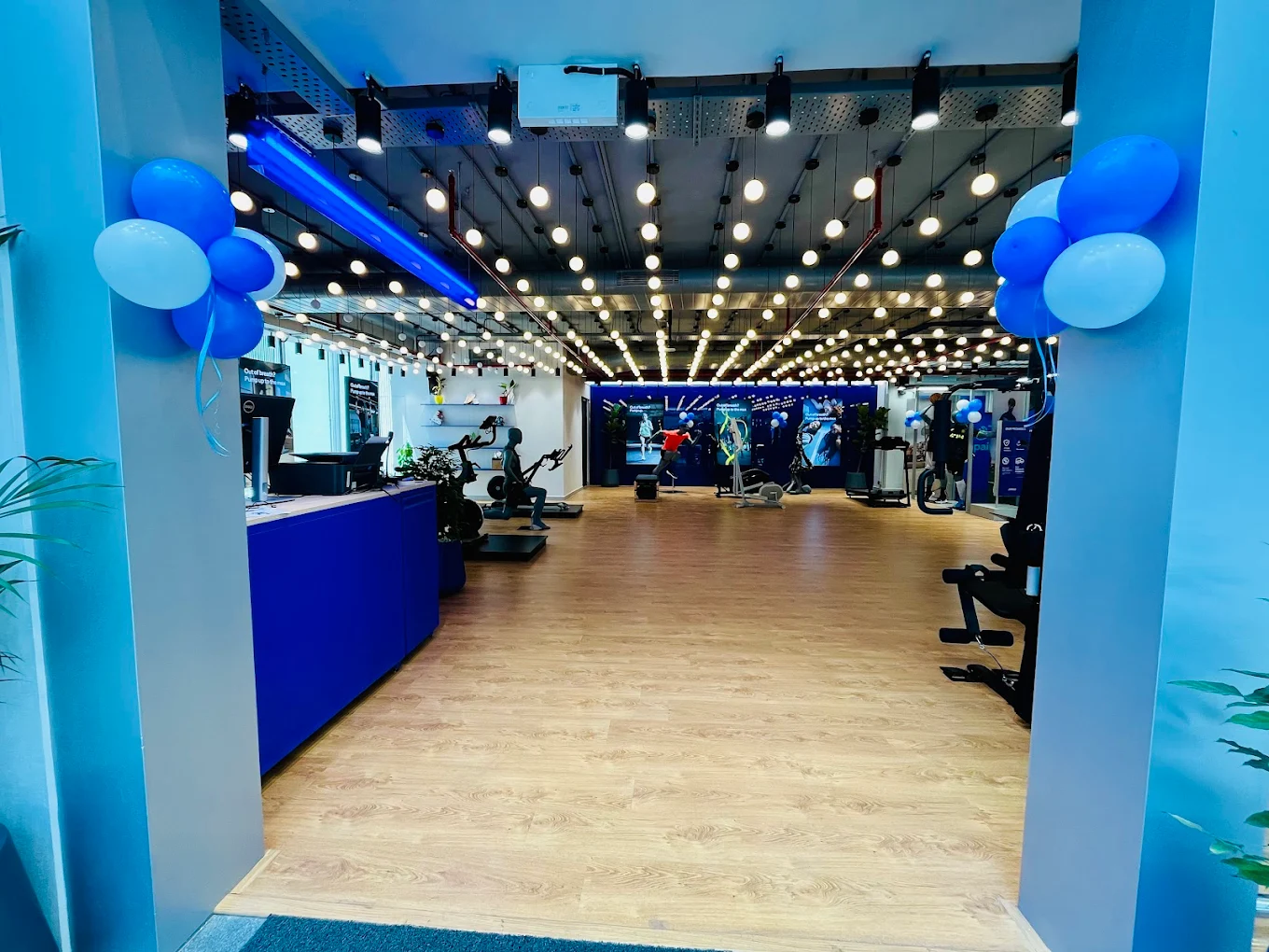 DECATHLON – View 3